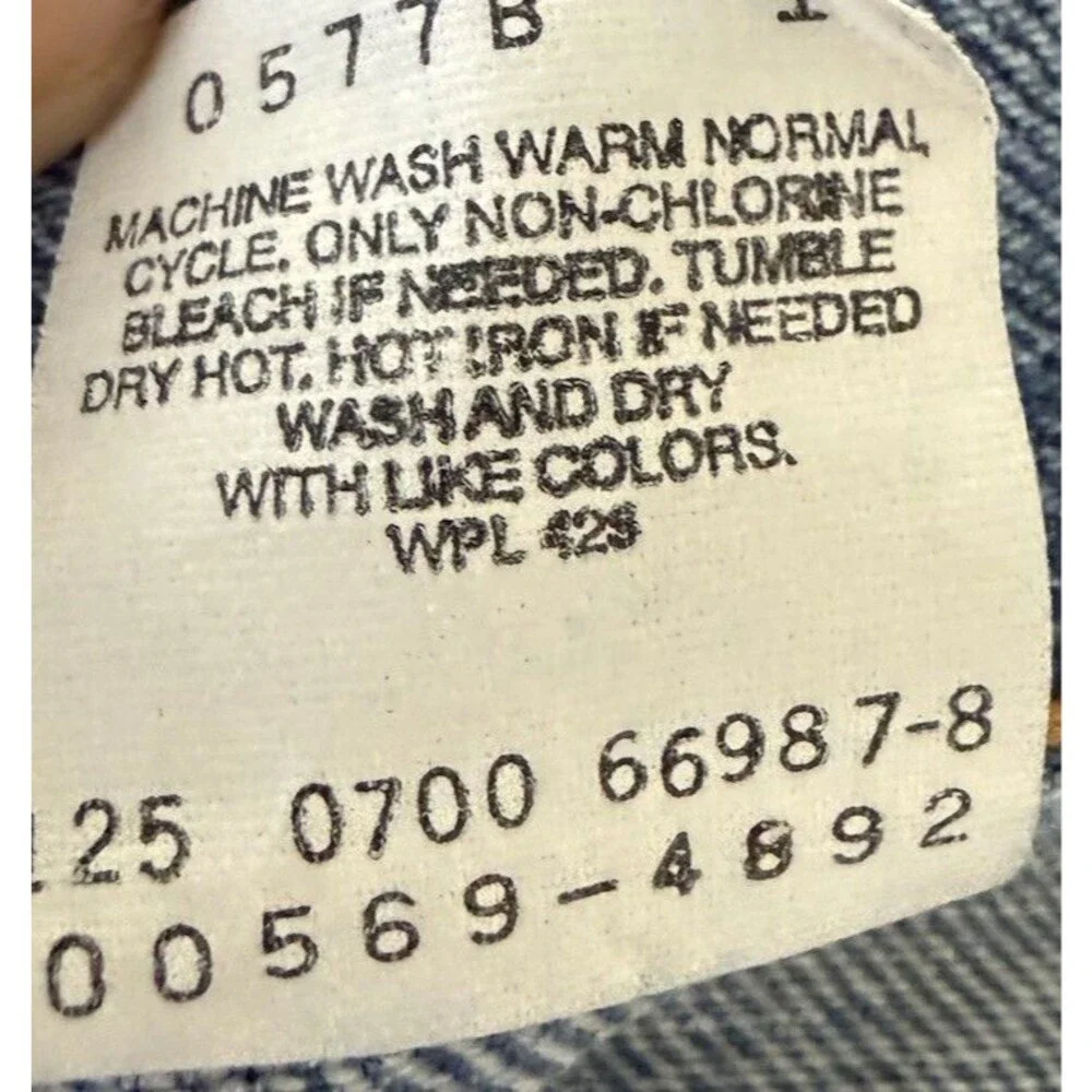 Vintage Levi's 569 Large Straight Fit Denim Jeans Light Wash Men’s Size 32 By 36